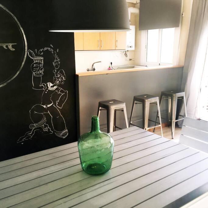 Moderno Apartamento En El Centro บิลาโนวา อิลา เจลตรู ภายนอก รูปภาพ