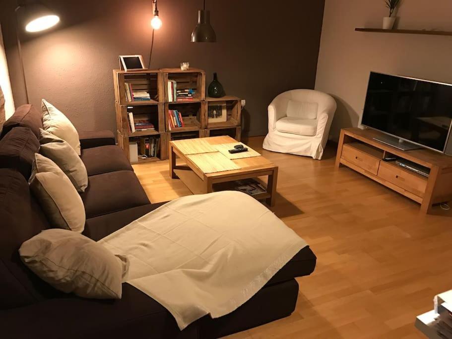 Moderno Apartamento En El Centro บิลาโนวา อิลา เจลตรู ภายนอก รูปภาพ
